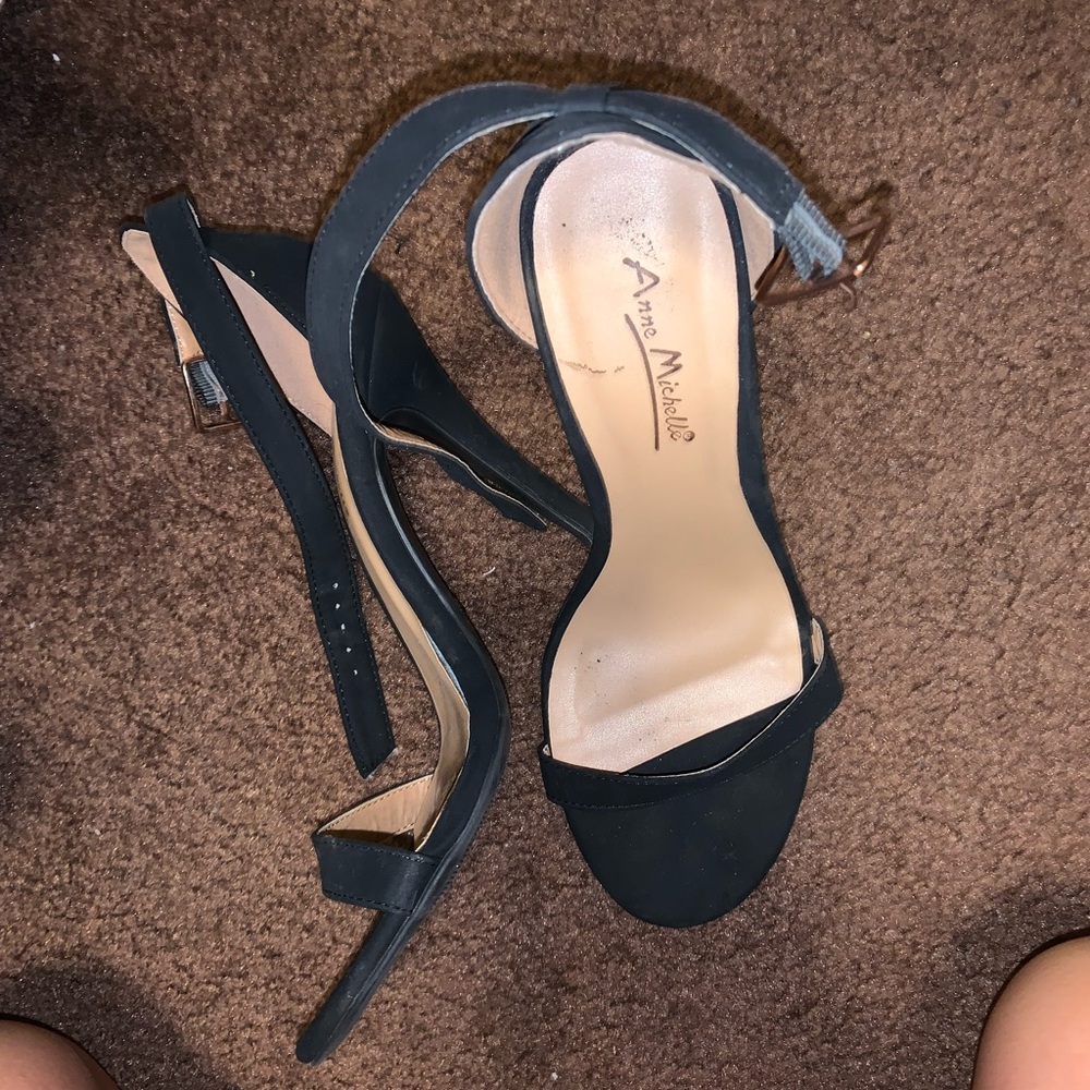 Stylish, Simple, black heel